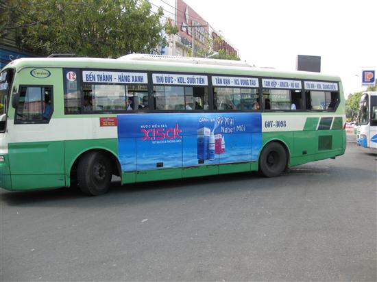 Bảng quảng cáo trên xe bus Miền Nam